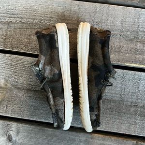 Hey Dude Wally size K12